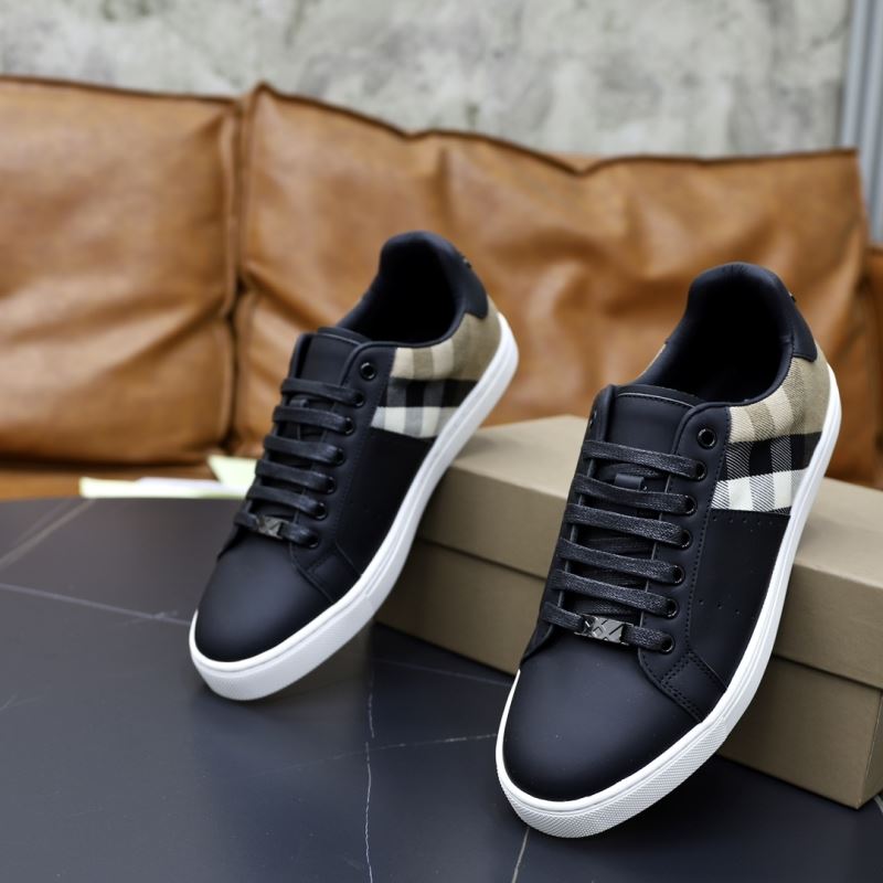 Burberry Low Shoes